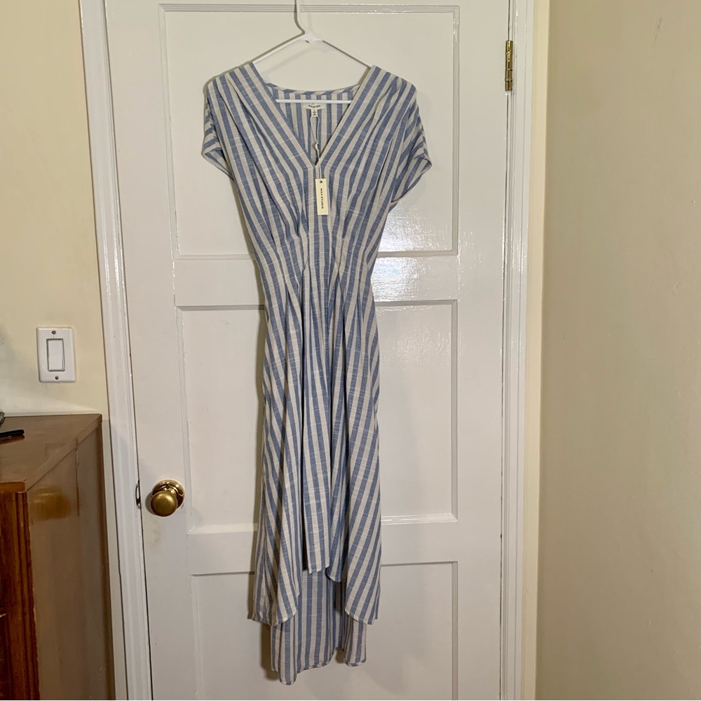 Max Studio Striped V-Neck Tie Waist A-line Hi-Low Dress with Pockets Medium NWT